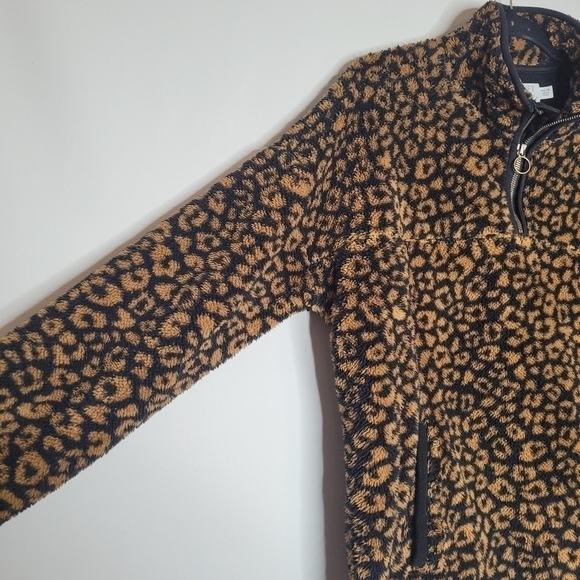 Teddy Leopard Print Zip Pullover Sweater - Picture 8 of 15
